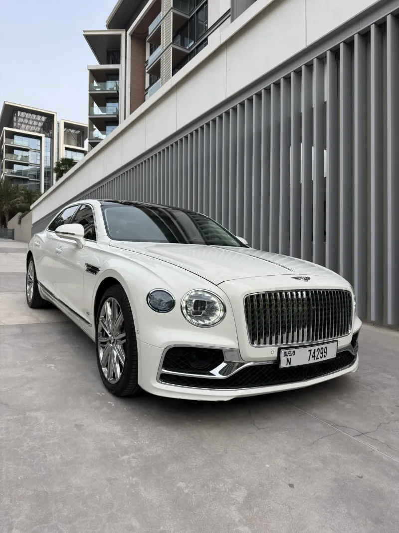 bentley flying 2022