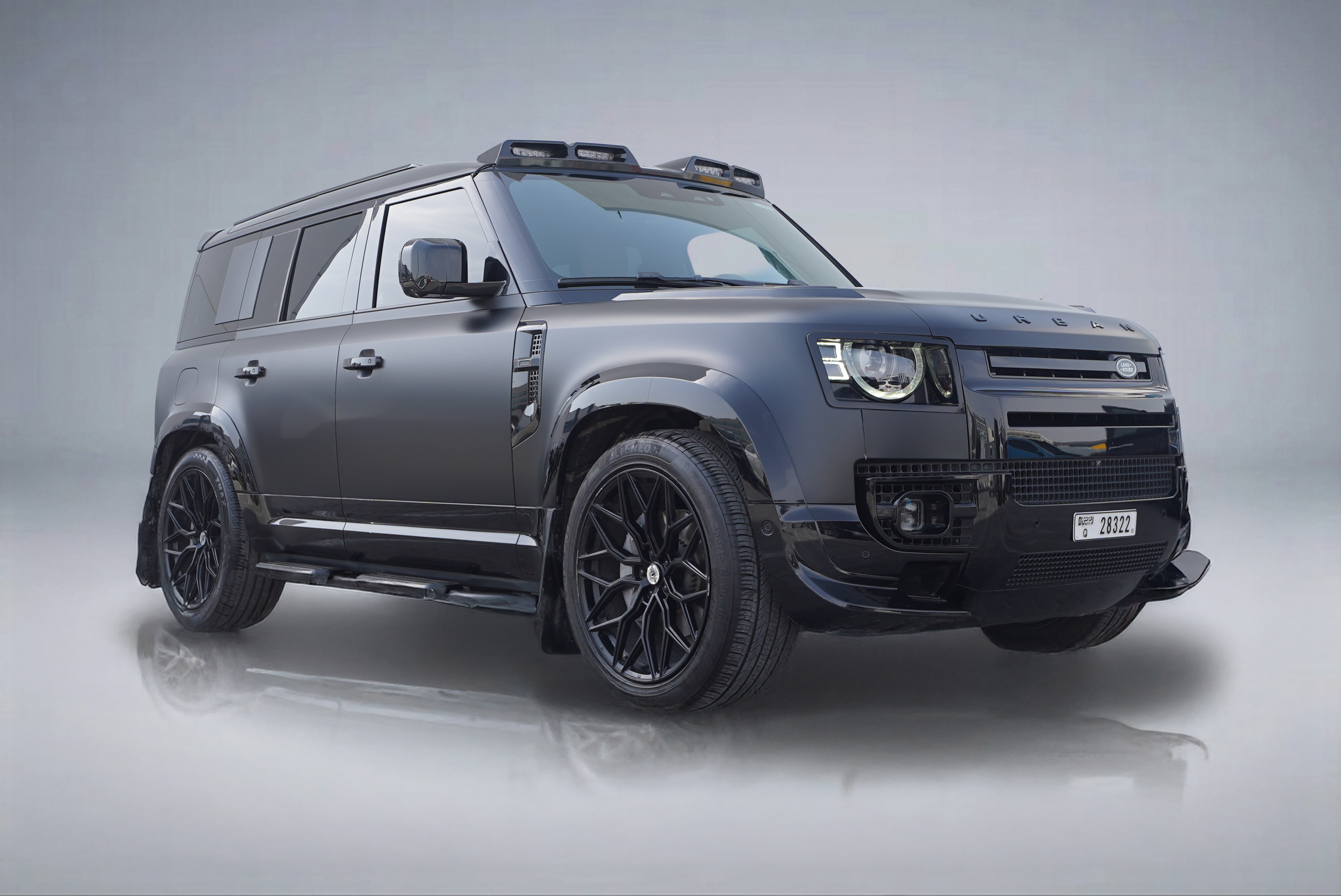 Land Rover Defender x urban 2025