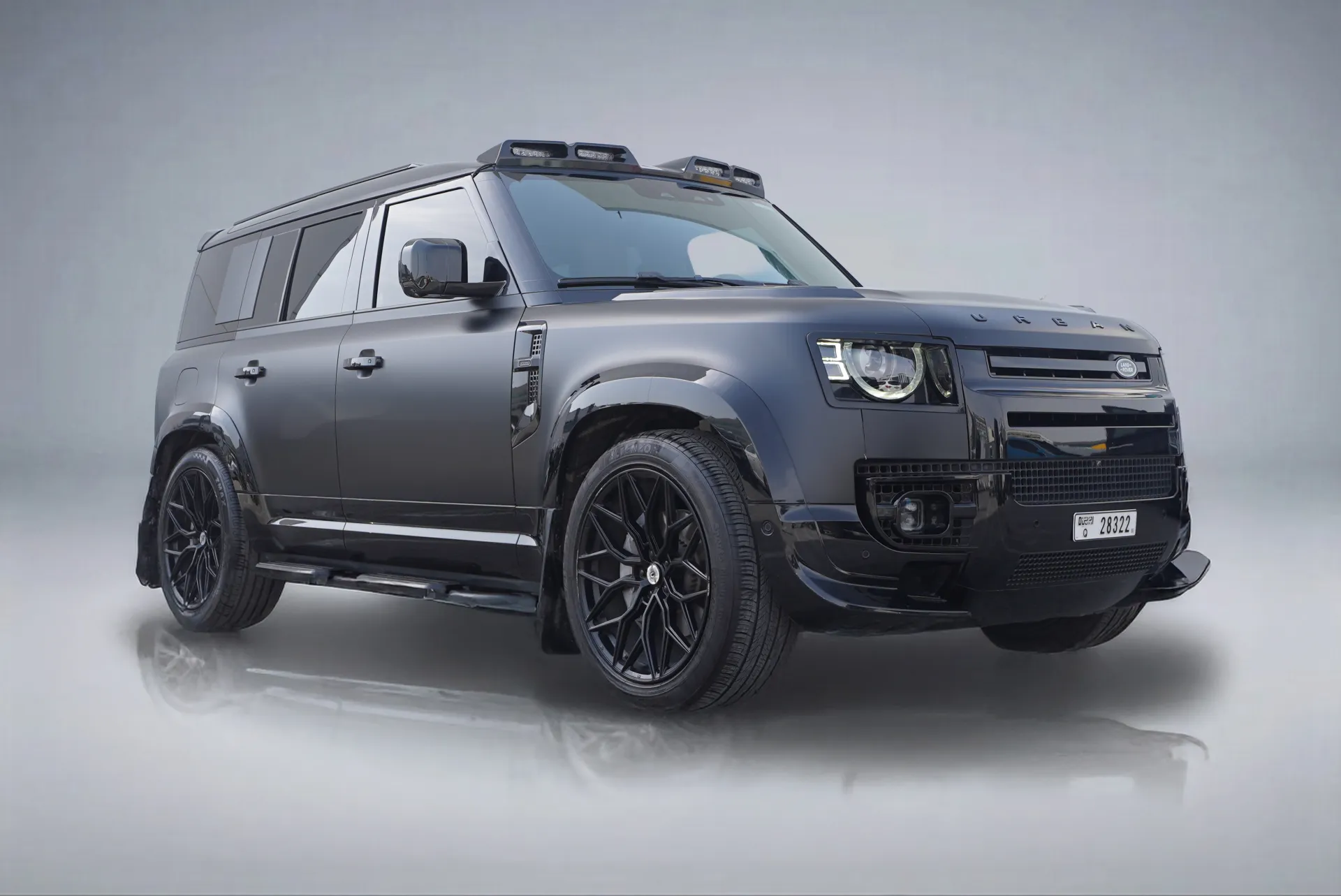 Land Rover Defender x urban 2025