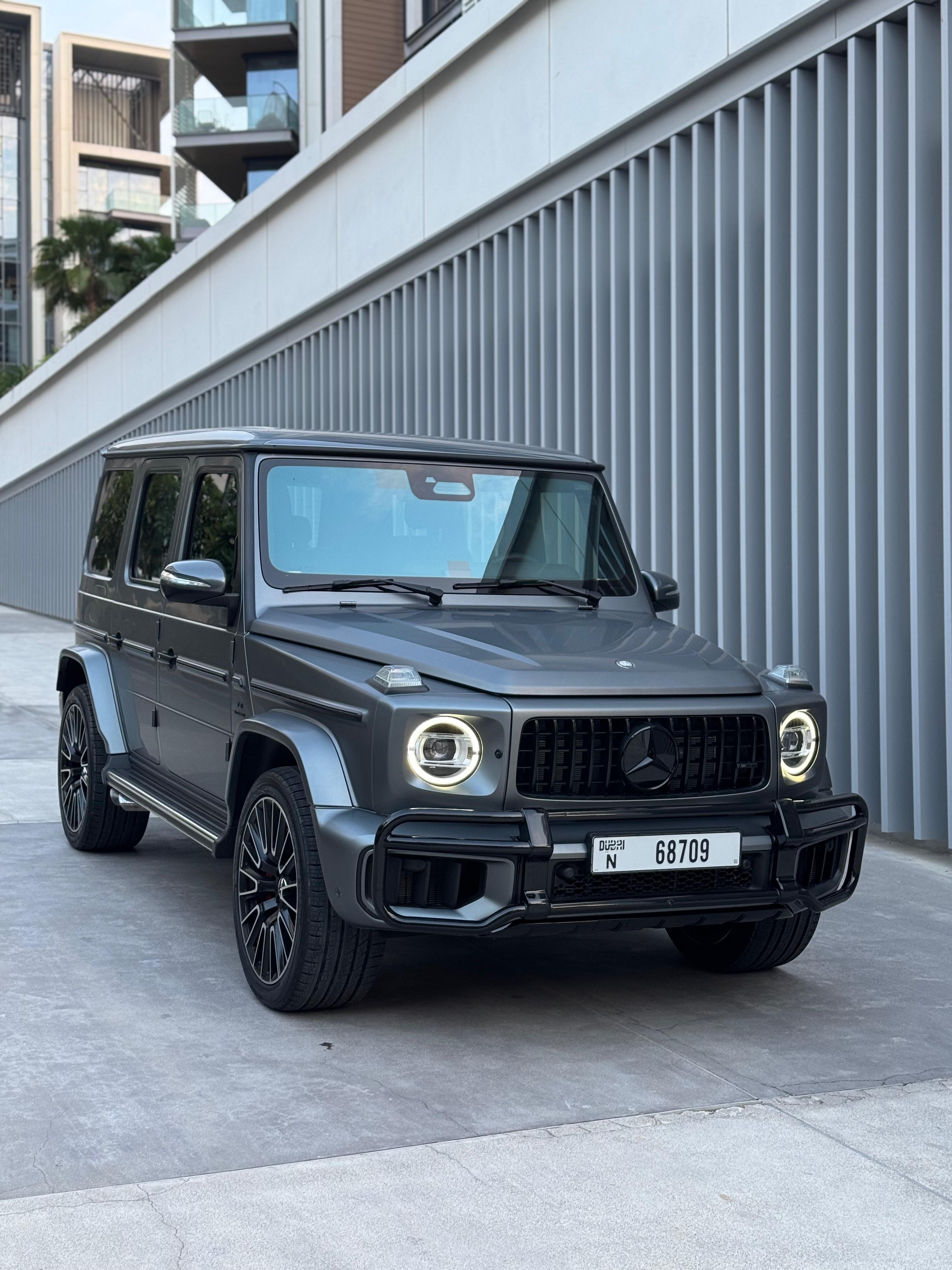Mercedes Benz G63 AMG 2025