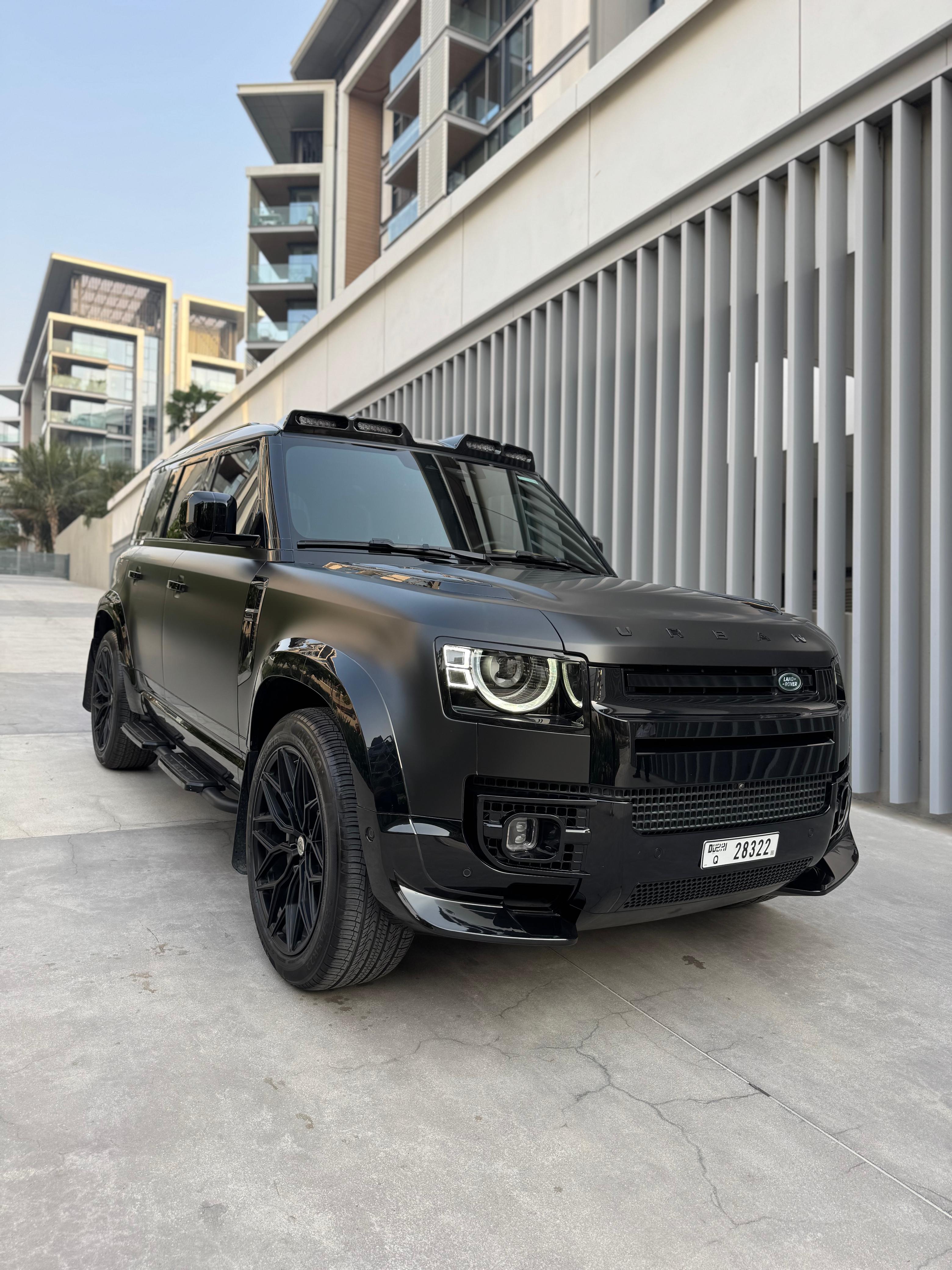 Land Rover Defender x urban 2025